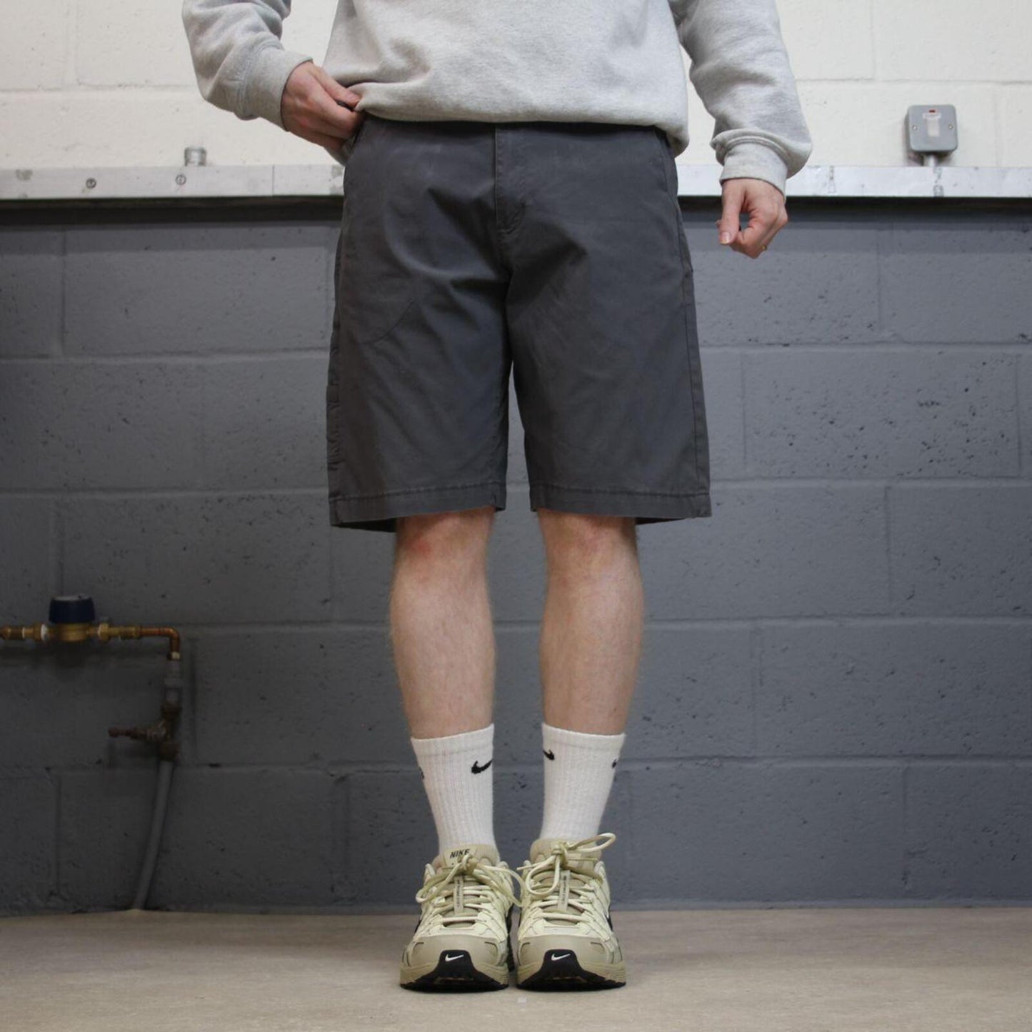 Dickies carpenter shorts grey chino skater style shorts summer floaty leg
