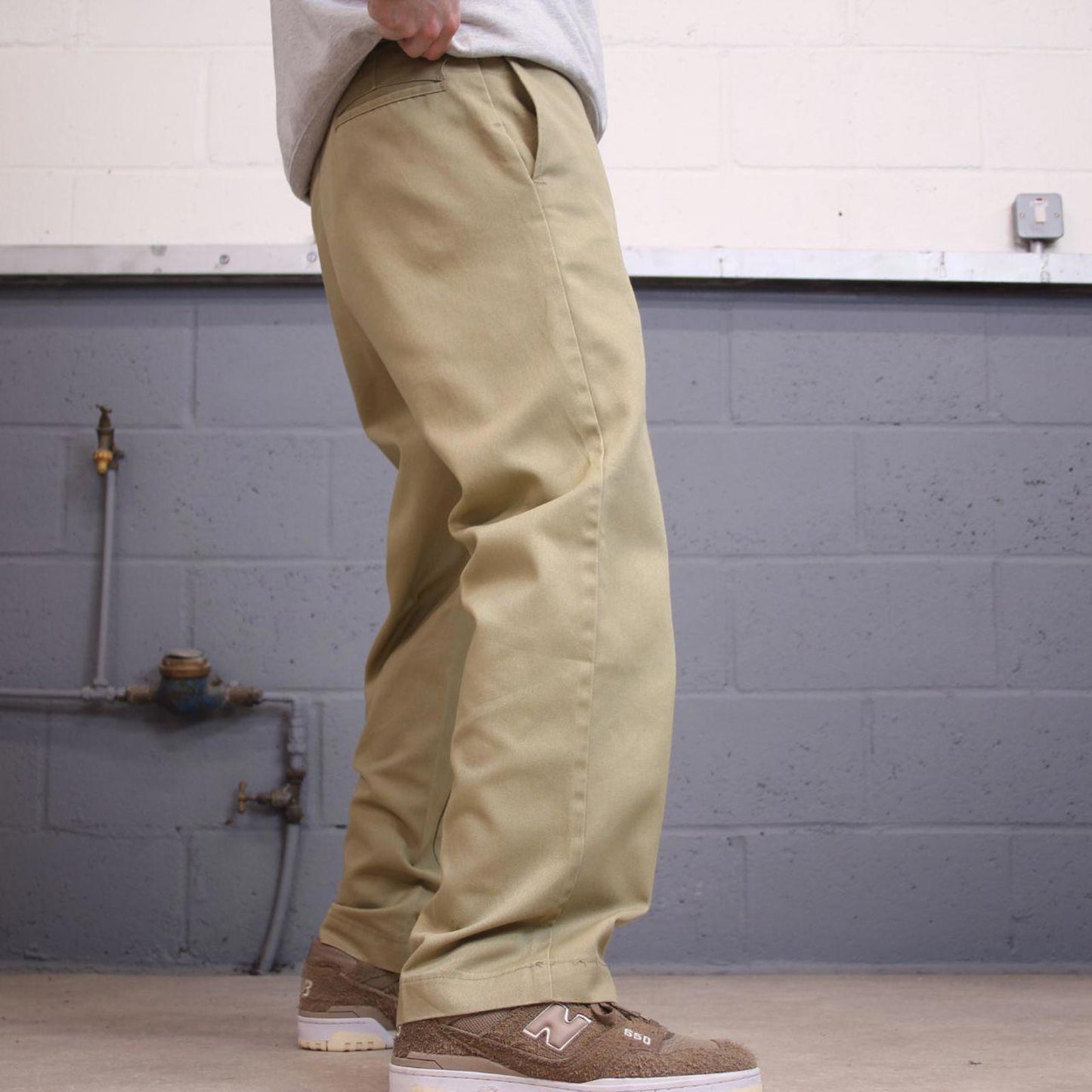 Dickies Pants W36L29 khaki beige loose twill chino 90s style skater pants