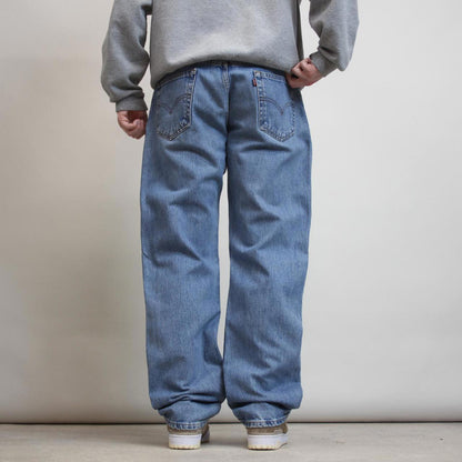 Levis jeans W36 L32 loose blue denim 90s style jeans red tab logo
