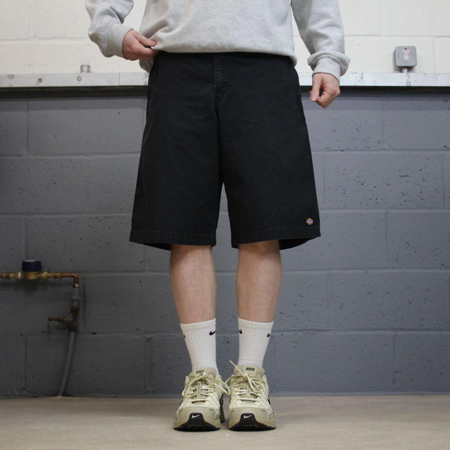 Dickies baggy carpenter shorts black Workwear skater style shorts loose leg