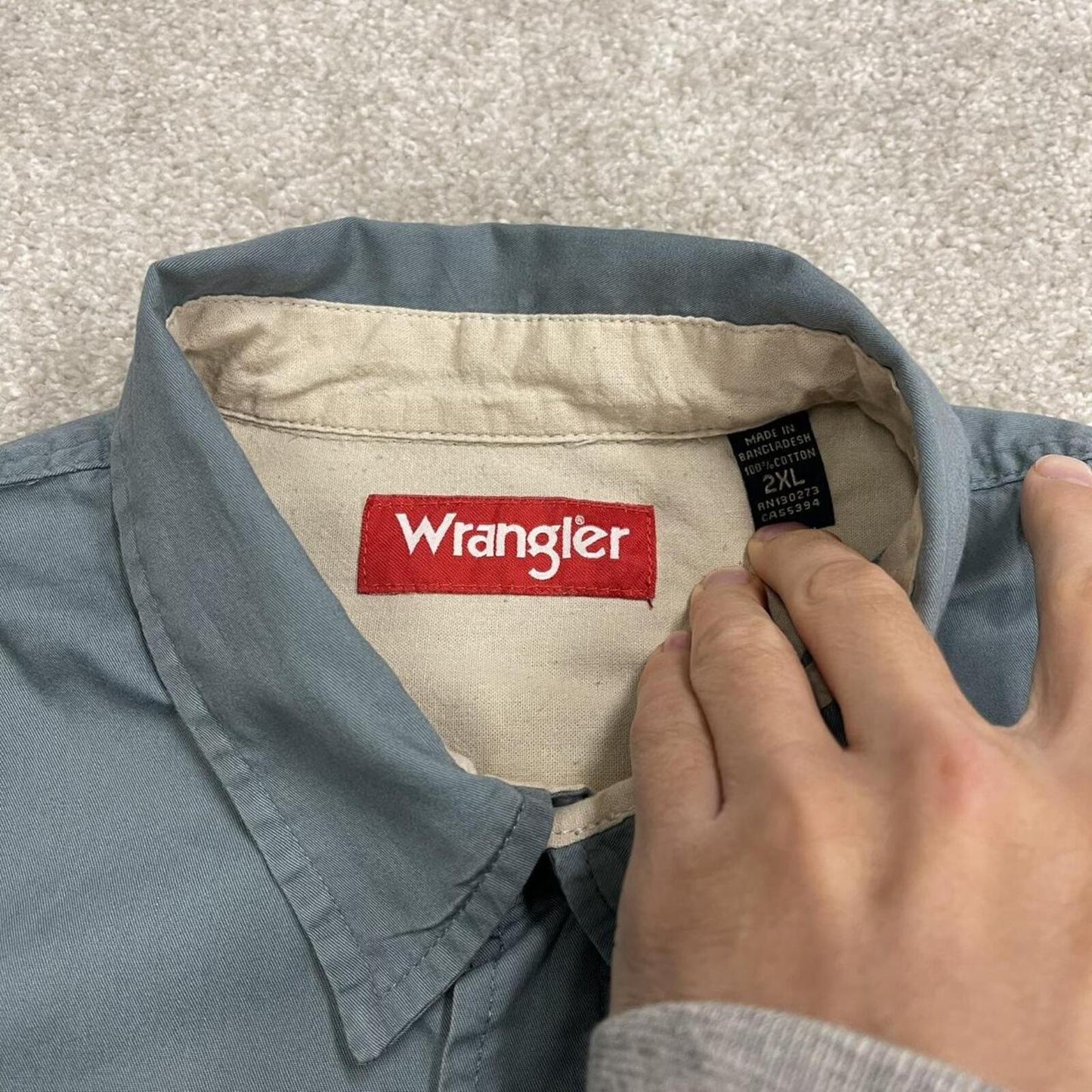 Wrangler short sleeve shirt boxy fit blue Wide surf style button down summer shirt