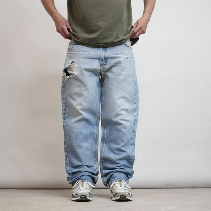 Vintage Carhartt jeans W38L34 Loose Fit Classic Blue Thrashed Workwear