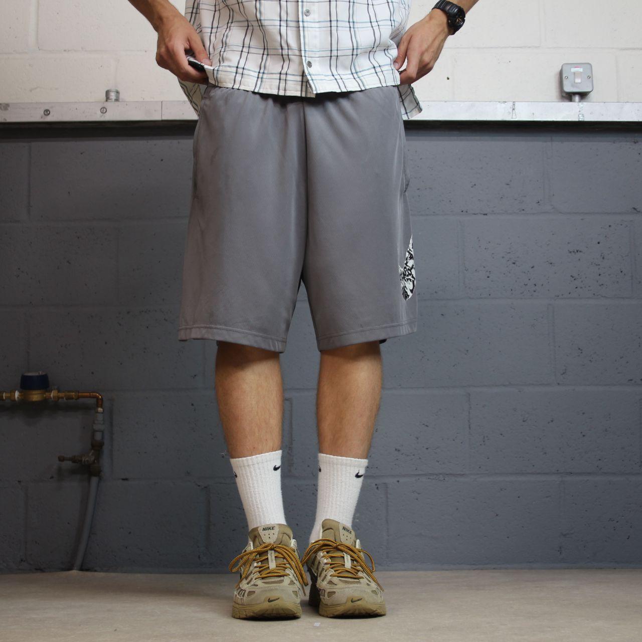 Nike sports shorts y2k loose grey Loose comfy floaty summer gym shorts