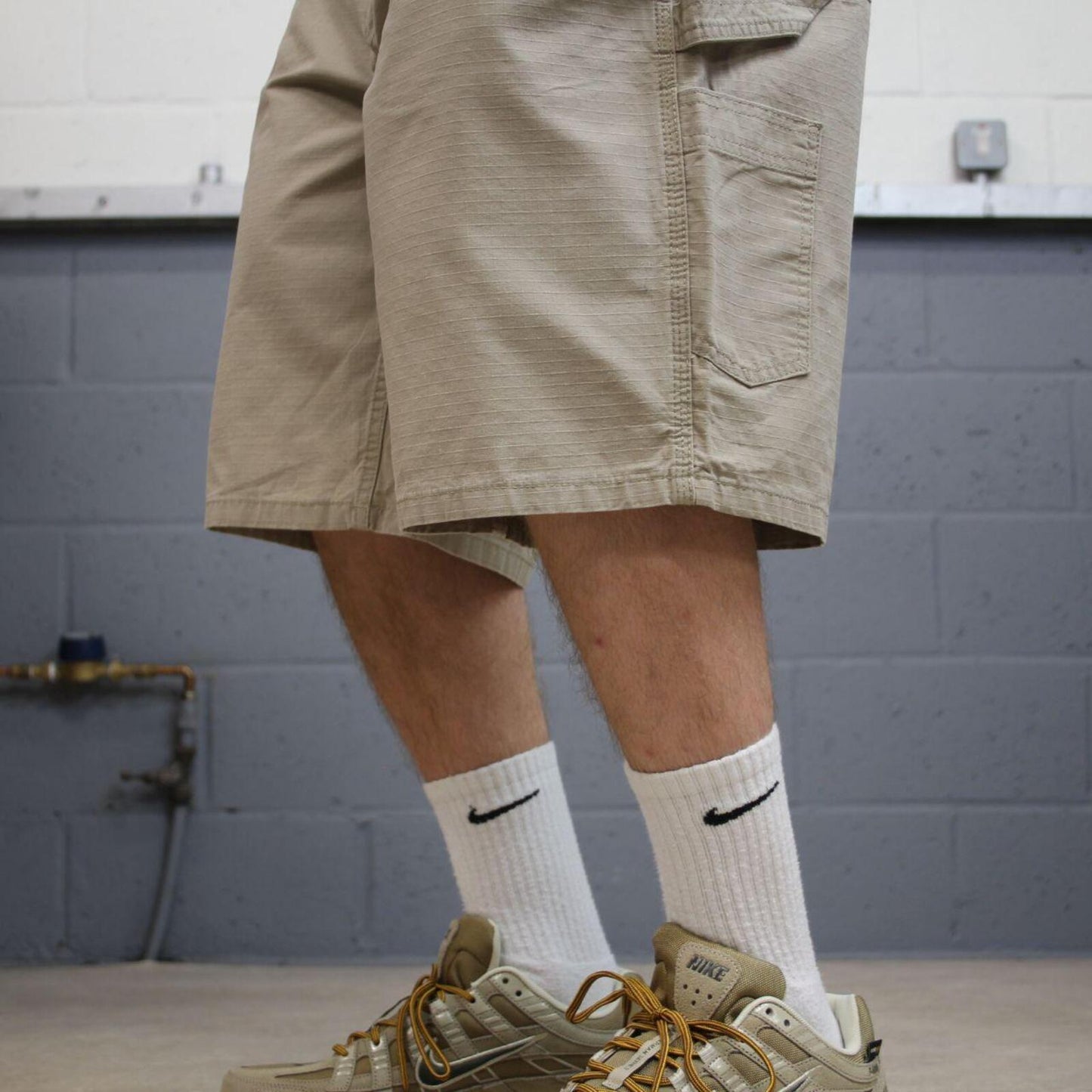 Baggy canvas cargo shorts carpenter khaki Wolverine skater style work shorts summer