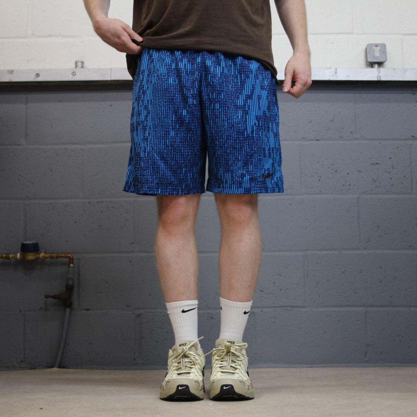 Nike sports shorts y2k patterned blue Basketball style comfy floaty summer gym shorts