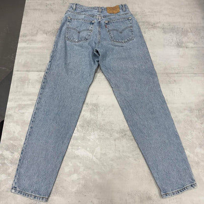 Blue Levi's 550 jeans, size 11