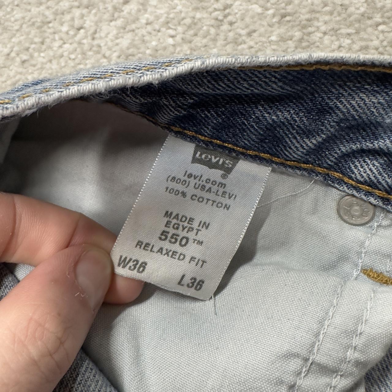Levi’s 550 baggy jeans y2k W36L36 blue relaxed fit surf style pants red tab logo