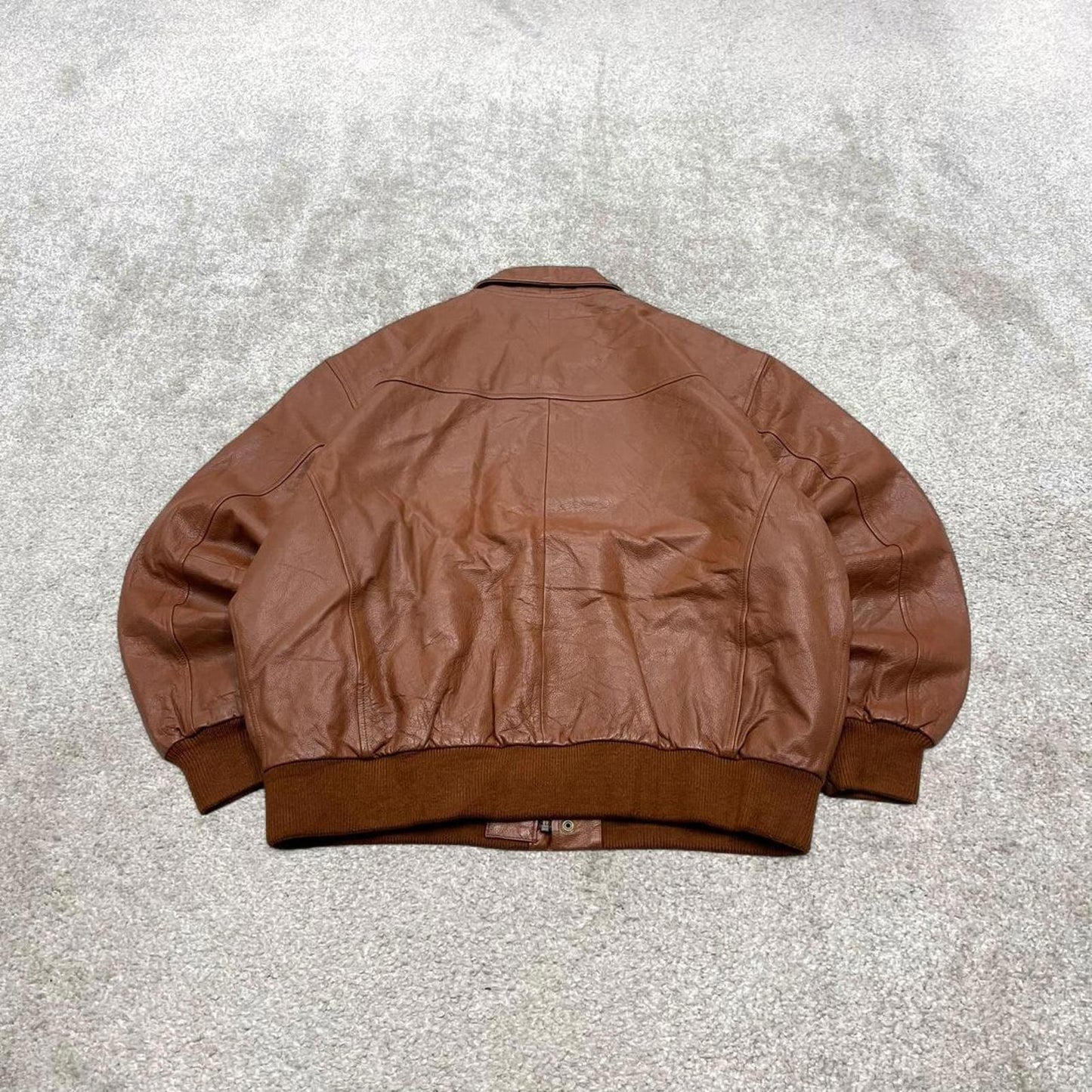 Vintage leather flight aviator jacket brown U.S. Army Air Force boxy genuine leather A-2 flying coat