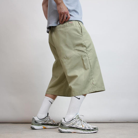 Baggy Dickies carpenter shorts W42