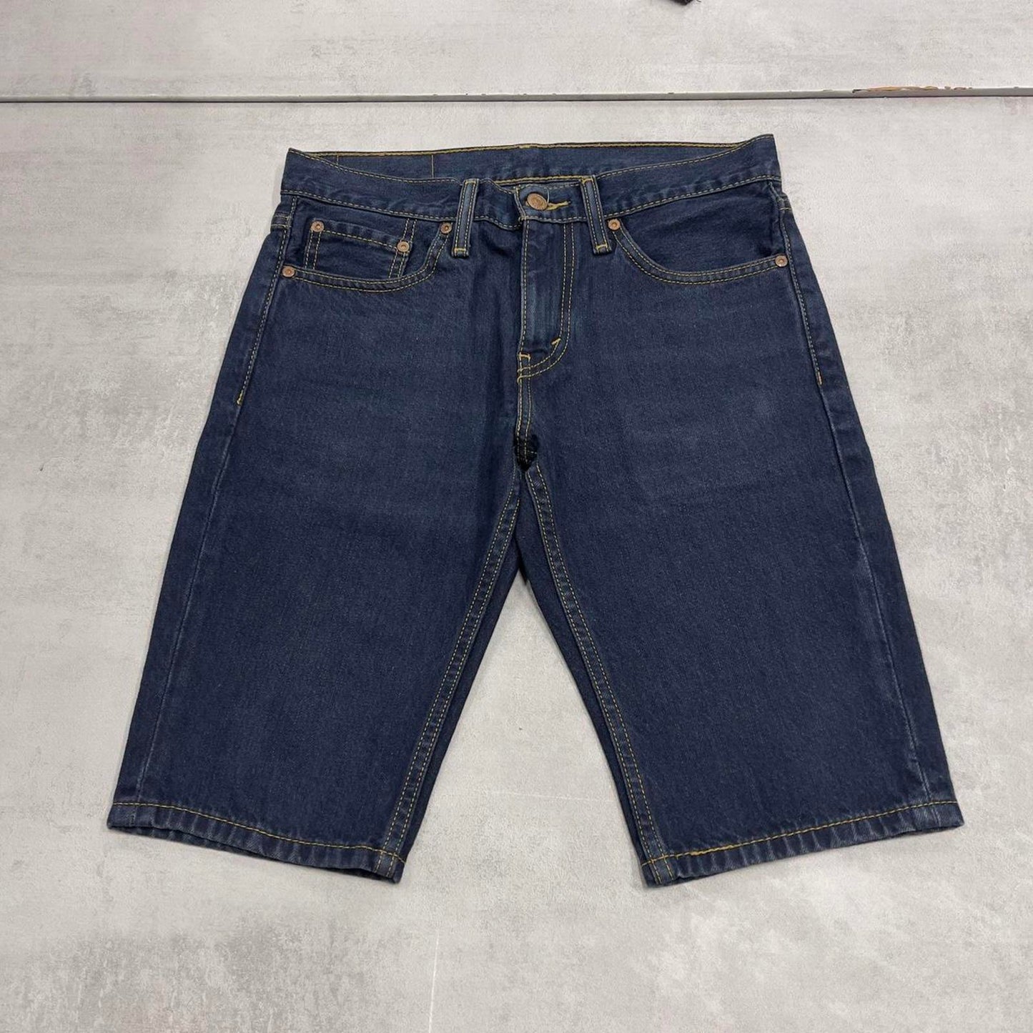 Levi's jean shorts W30