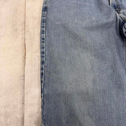 Levis jeans W38 L32 loose blue denim 90s style jeans red tab logo