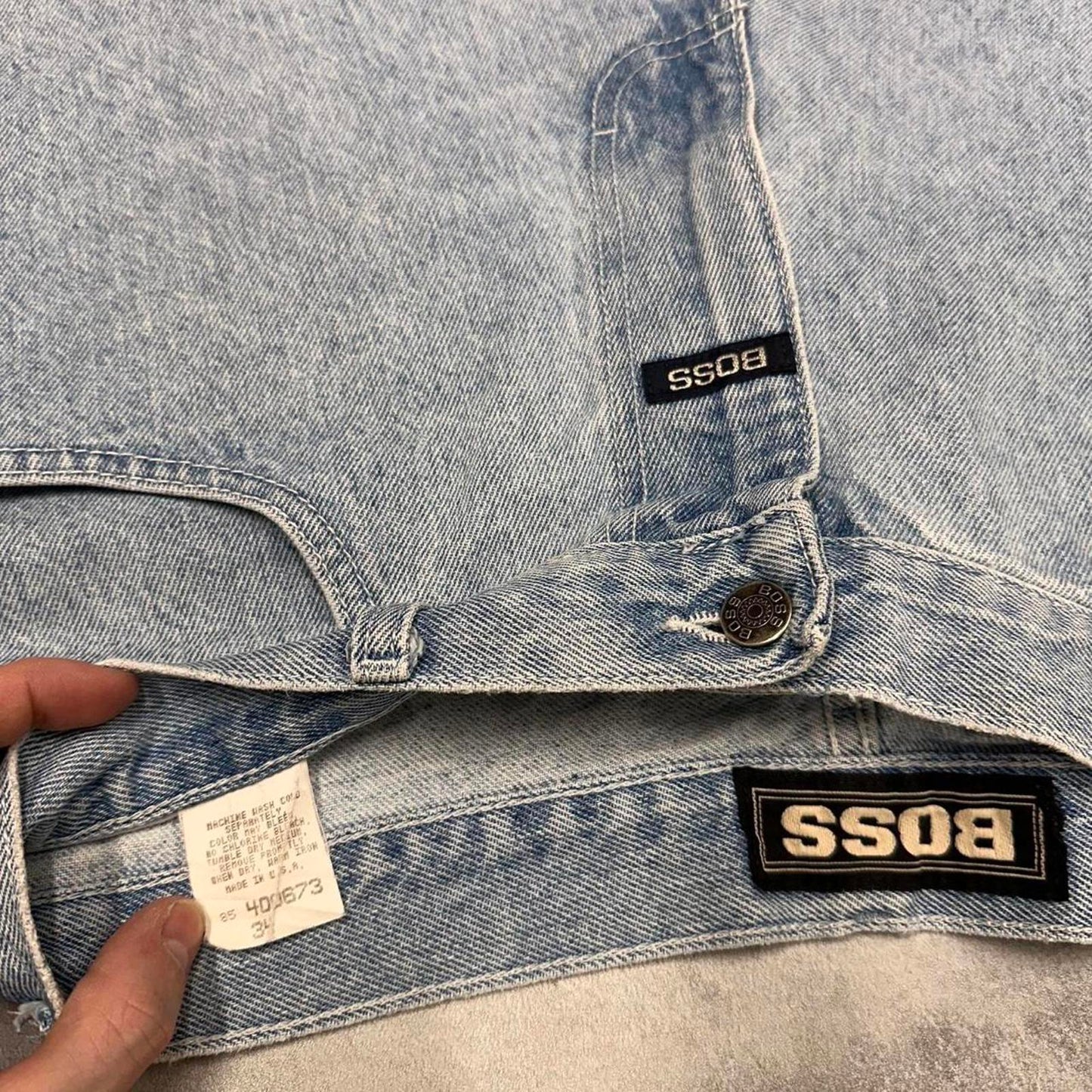 Baggy BOSS denim jorts W34 loose long denim embroidered 90s skater jorts