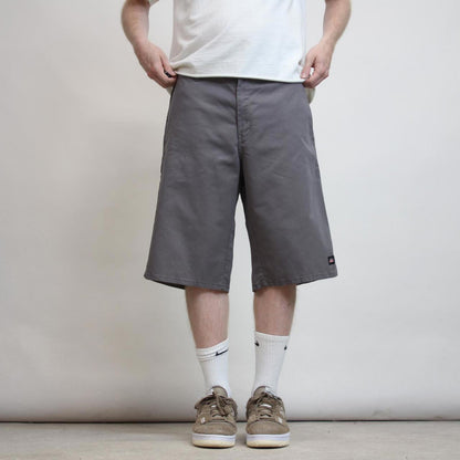 Baggy Dickies carpenter shorts W36 chino skater style cargos