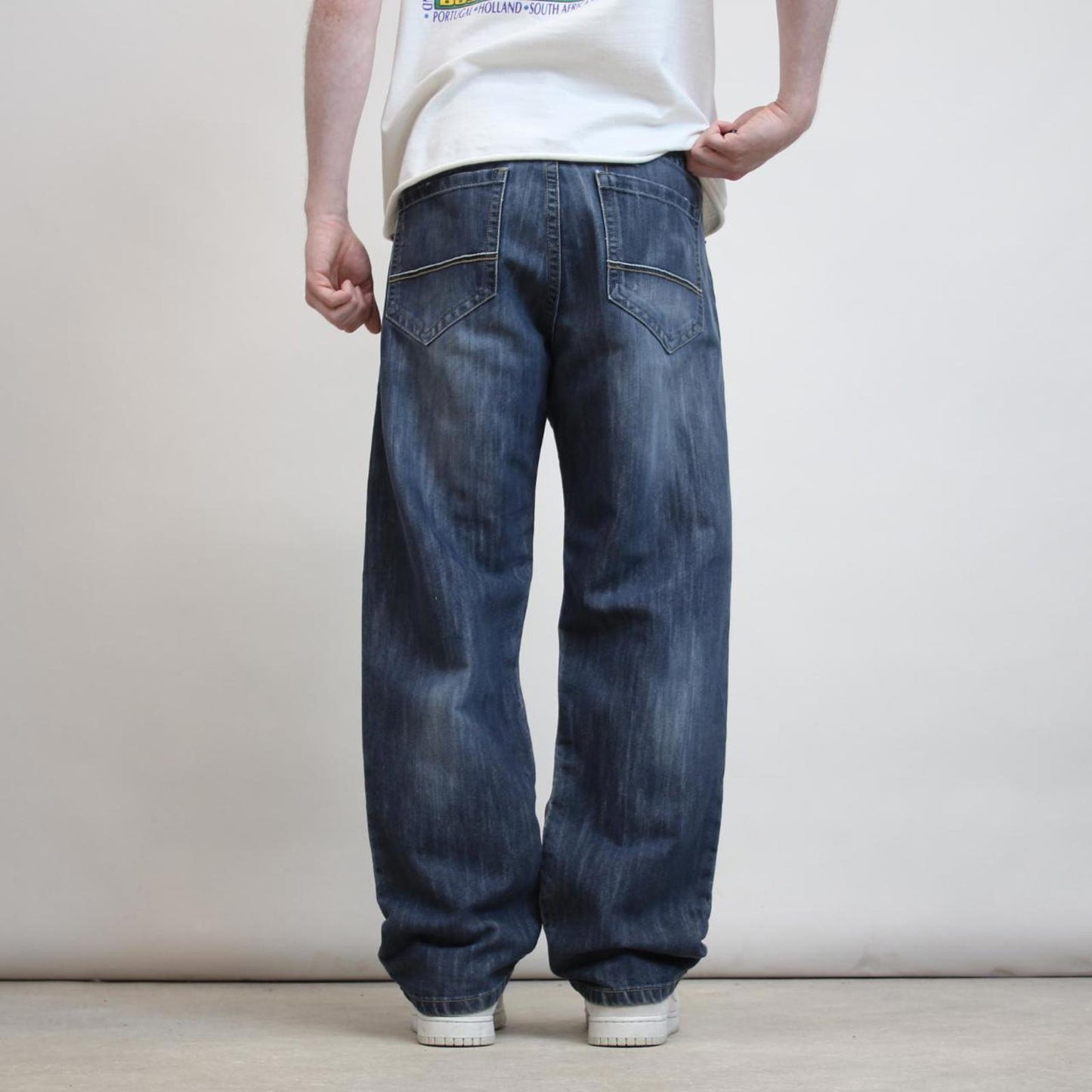 Mens loose Southpole jeans W36 L30 blue 90s style skater jeans