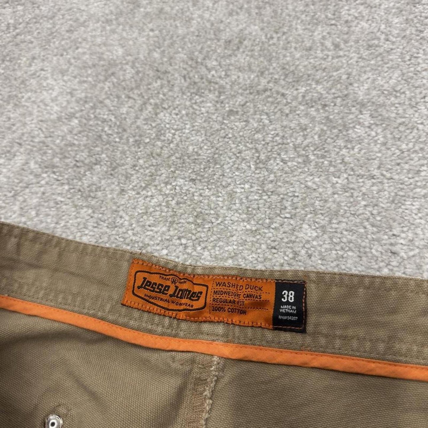 Baggy carpenter shorts canvas work tan Jesse James loose skate style summer festival jorts