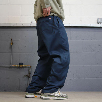 Vintage Dickies work pants navy blue Loose fit chino style skate trousers