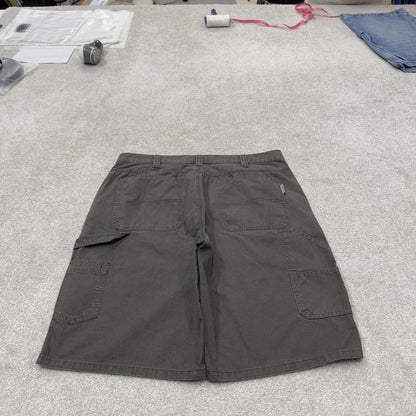 Baggy carpenter shorts workwear grey Wolverine skater style summer festival cargo jorts