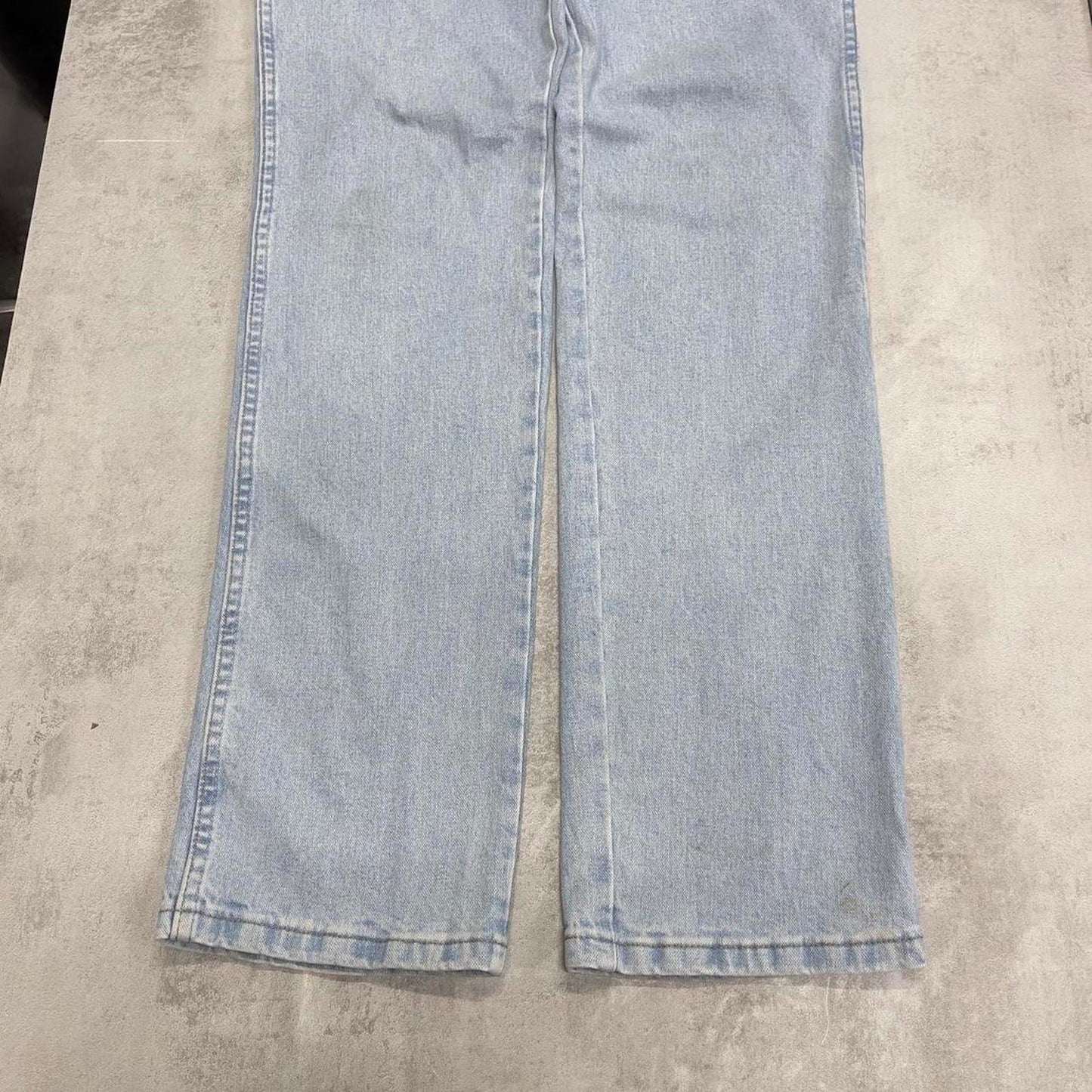 Blue Wrangler jeans W32L32 straight leg denim jeans