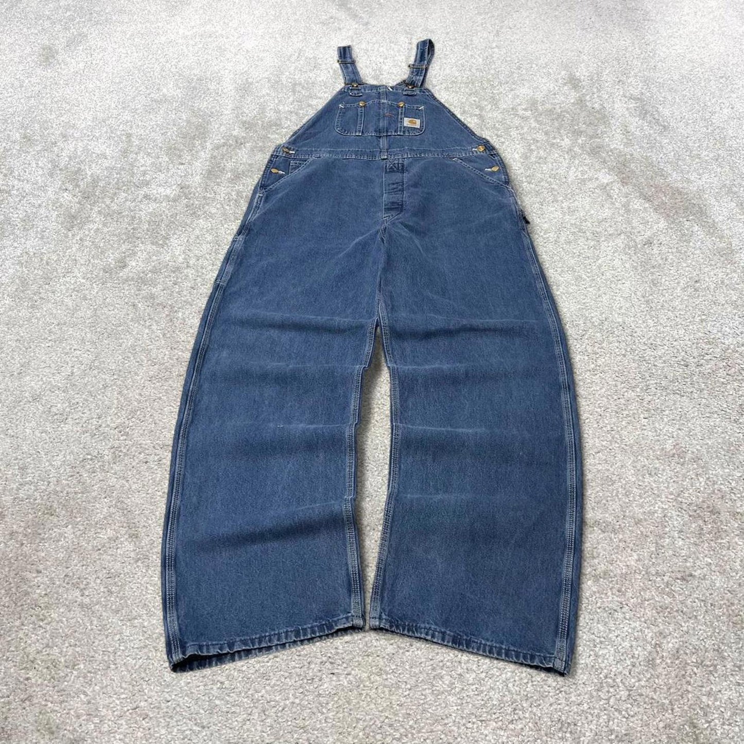 Vintage Carhartt dungarees W38L34 mens denim overalls blue utility worker skater