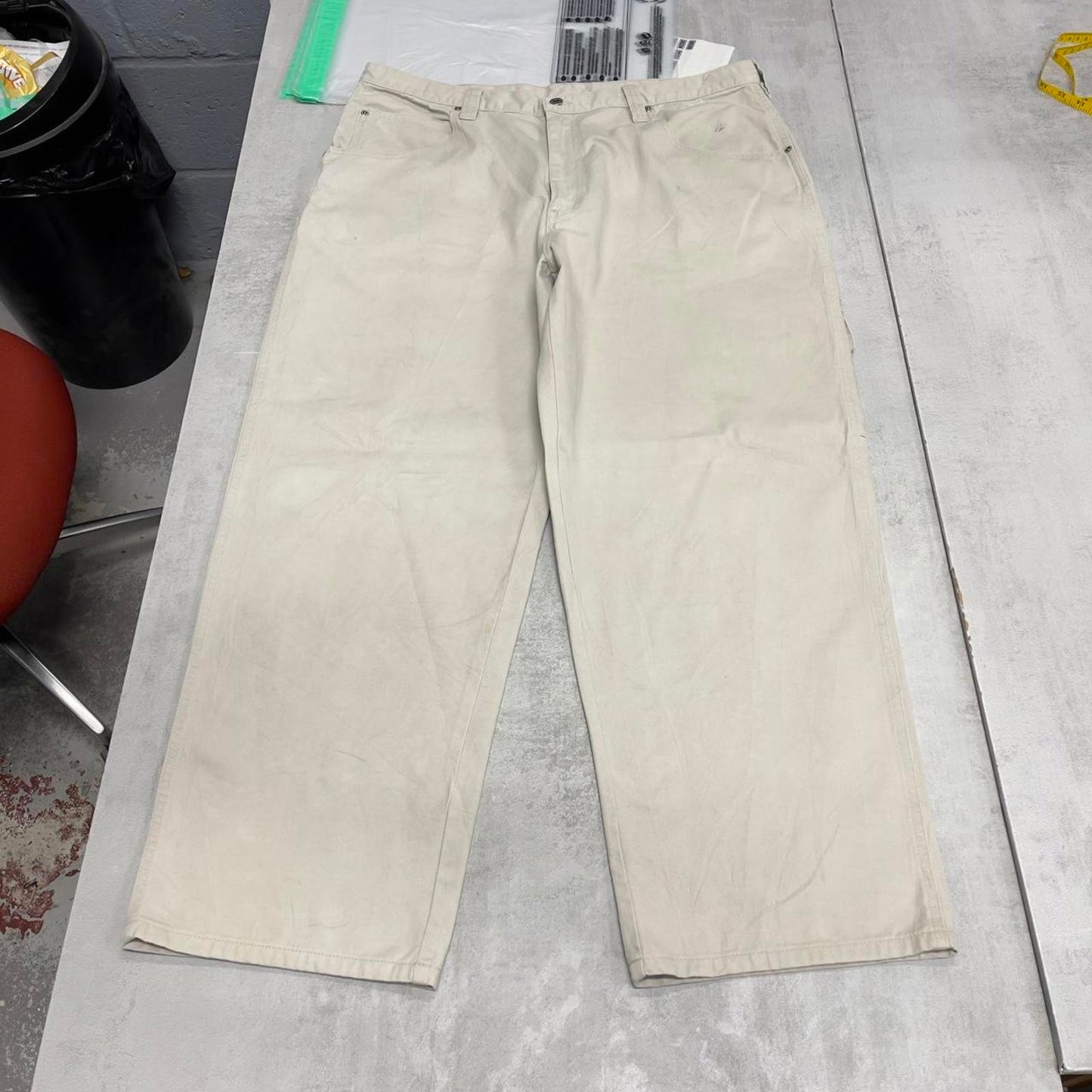 Baggy Wrangler carpenter trousers W40L29 wide leg cargo pants skate style