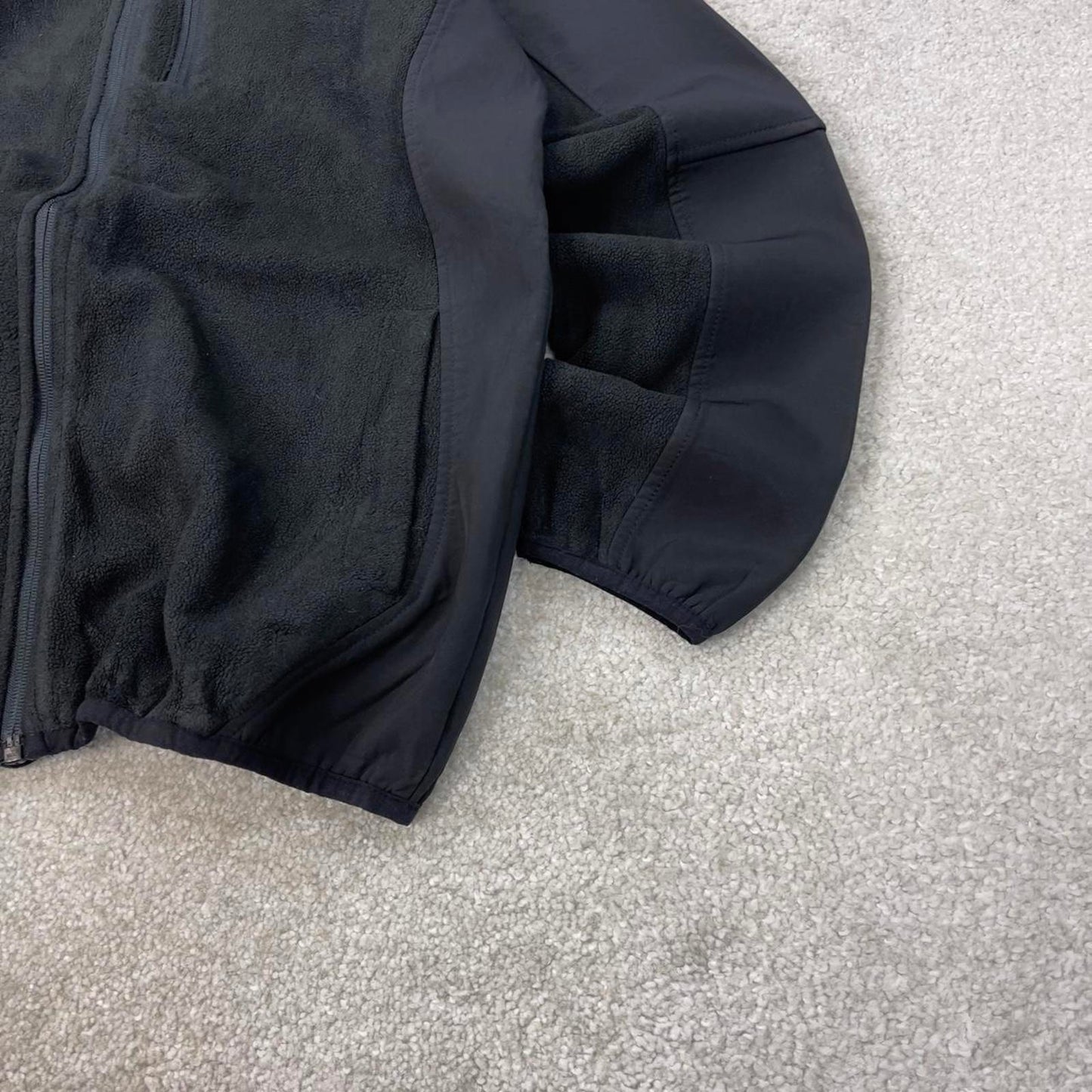 Black Reebok technical fleece jacket Medium y2k style hooded full zip embroidere hoodie