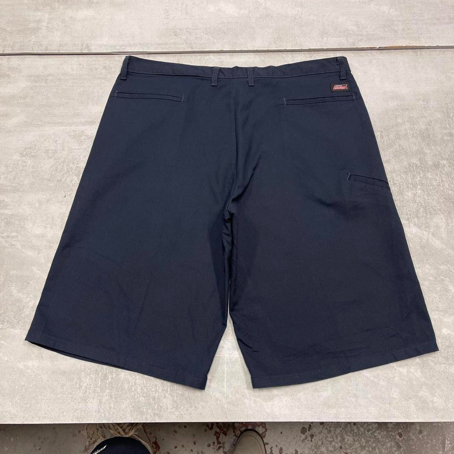 Navy Dickies carpenter shorts W38