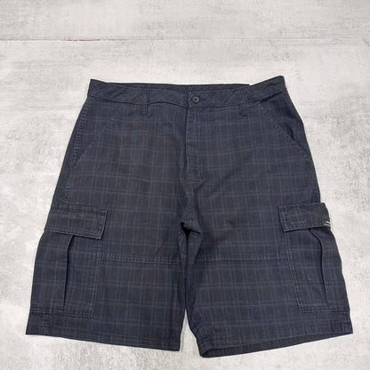 Checkered Wrangler cargo shorts W34