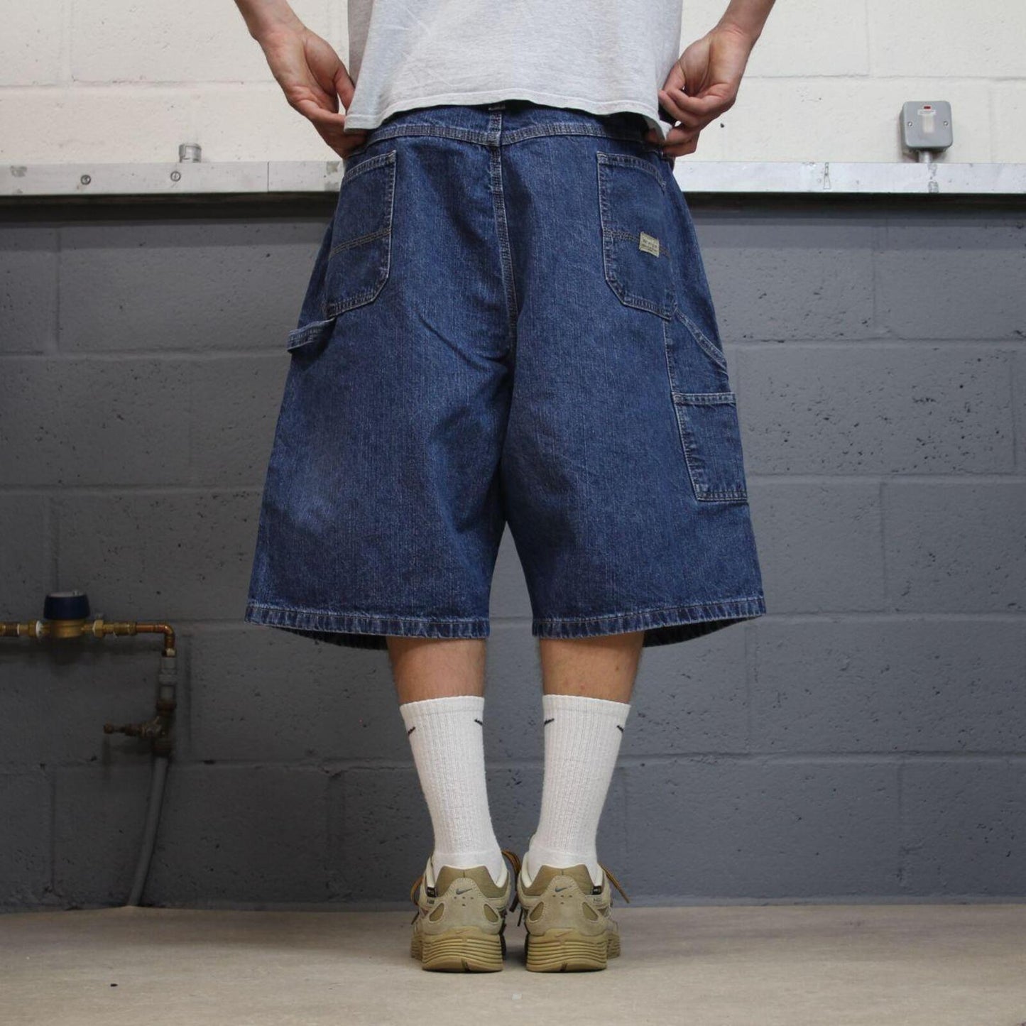 Wrangler baggy carpenter shorts blue Loose leg workwear skater style jorts