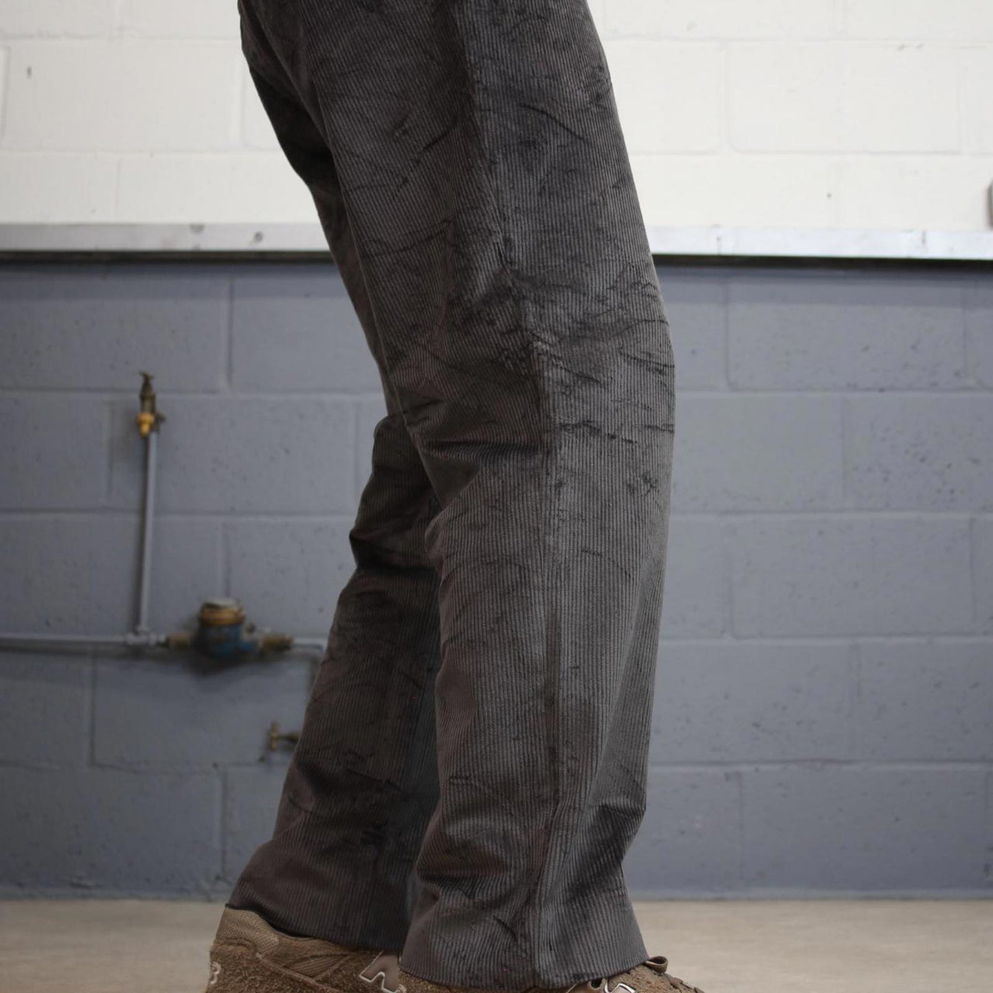 Baggy wide wale corduroy trousers W34L28