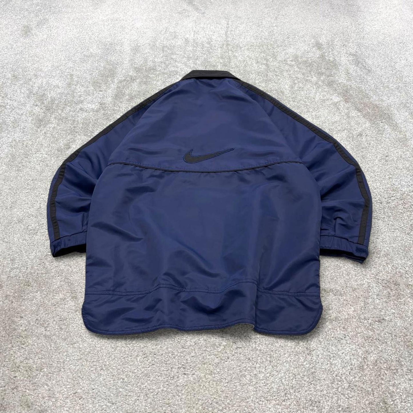 Vintage Nike technical windbreaker jacket Medium men's navy y2k 00s style embroidered boxy coat