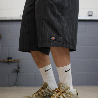 Dickies baggy checkered shorts carpenter black grey Check surf style skater shorts long leg