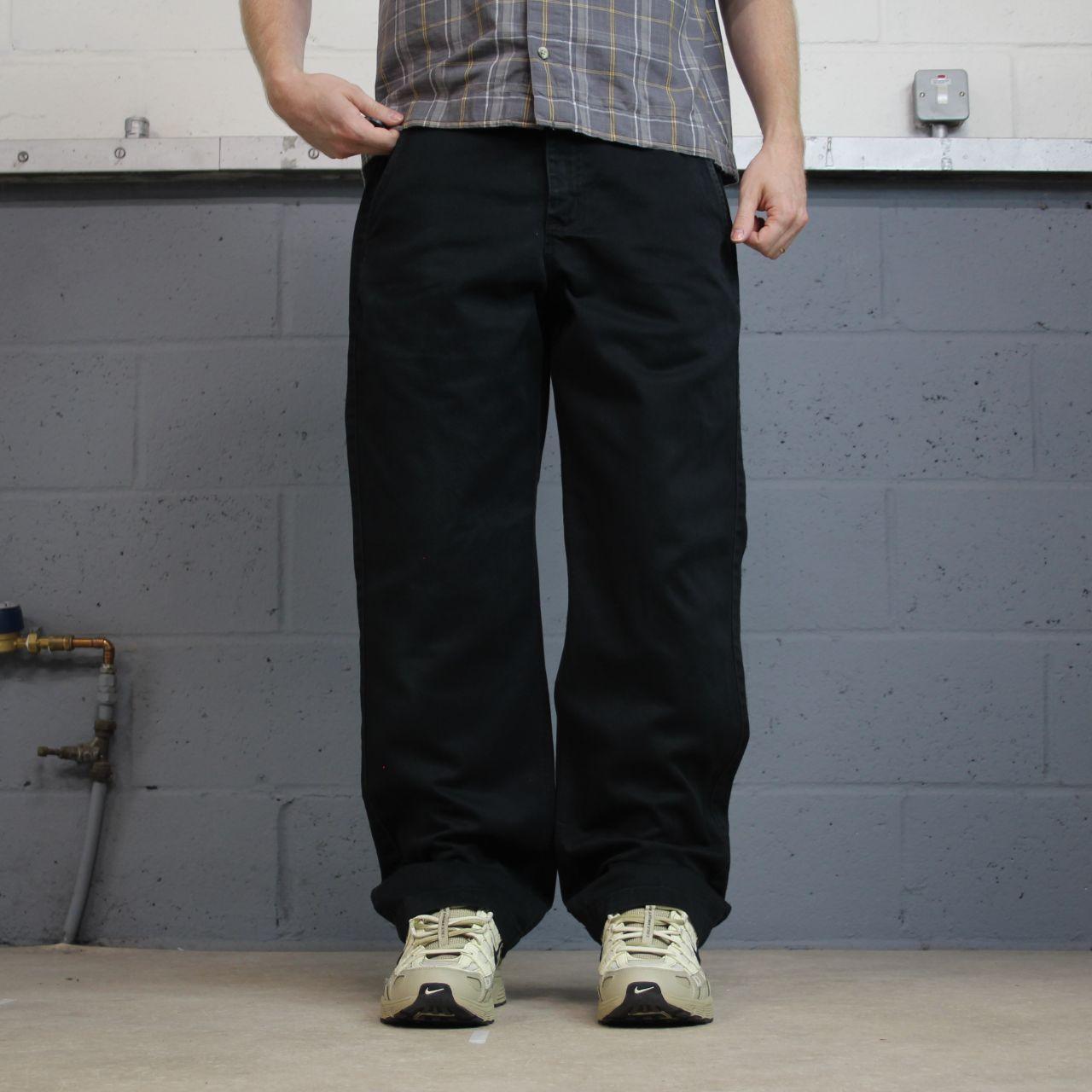 Carhartt y2k chino style trousers black Loose straight leg skater 2000s style workwear pants