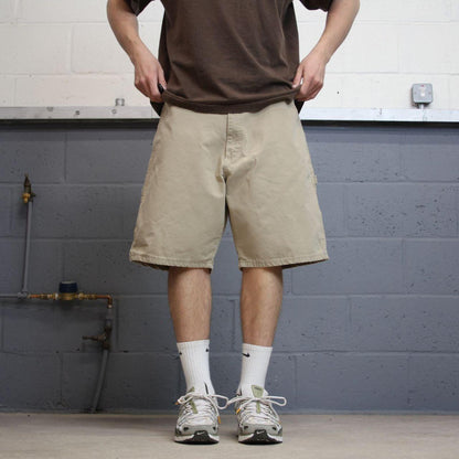 Y2K Wrangler carpenter shorts loose khaki beige W38 Cargo style summer festival shorts