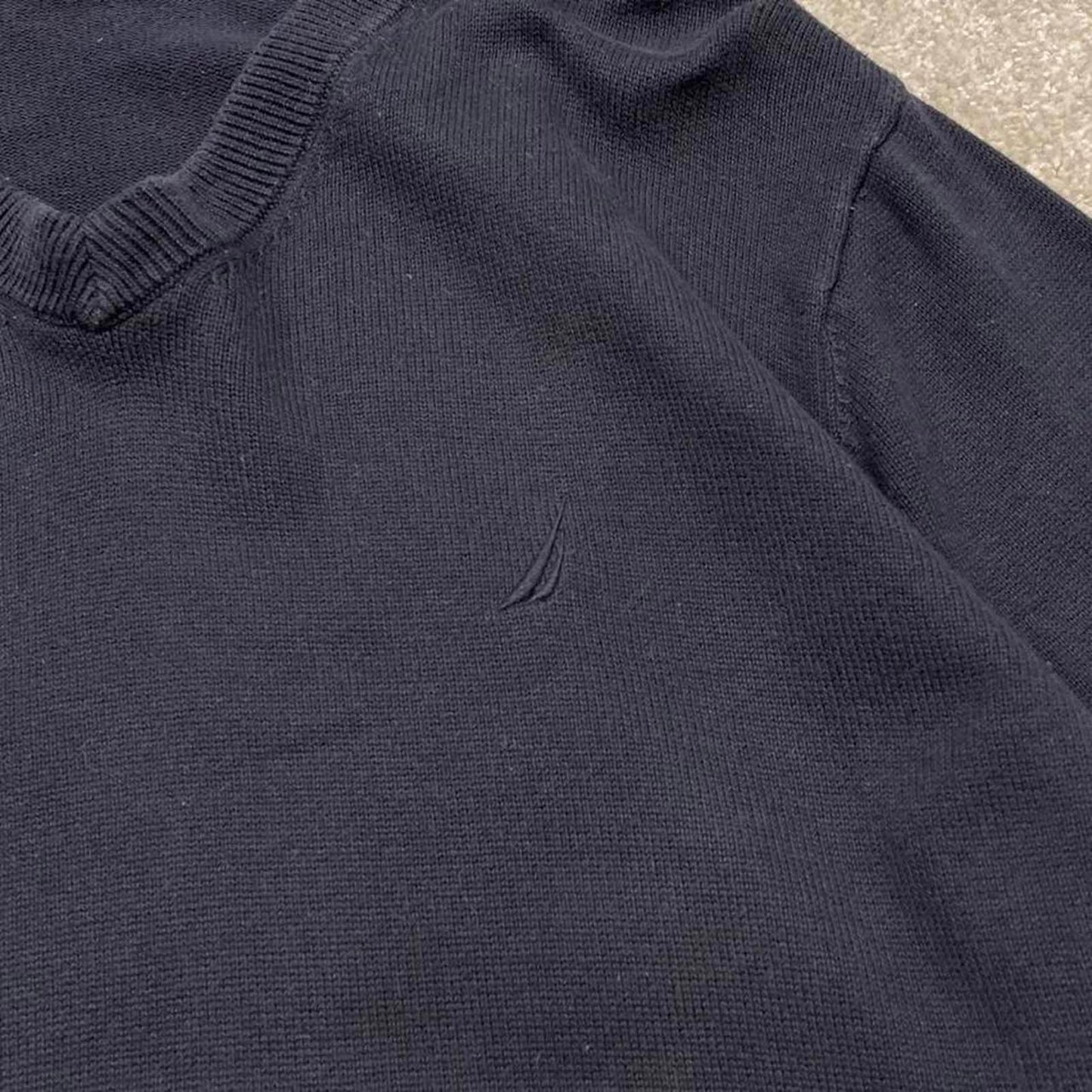 Vintage Y2K Nautica v neck knit sweater jumper navy Embroidered logo knitted pullover
