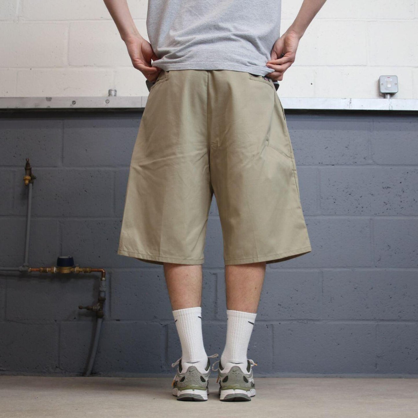 Extra baggy Dickies shorts carpenter khaki Twill chino skater style shorts wide long leg