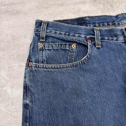 Blue Levi's 550 jeans W38L32