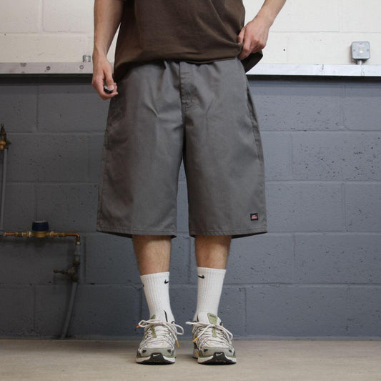 Dickies extra baggy shorts carpenter grey Twill chino skater style shorts wide long leg