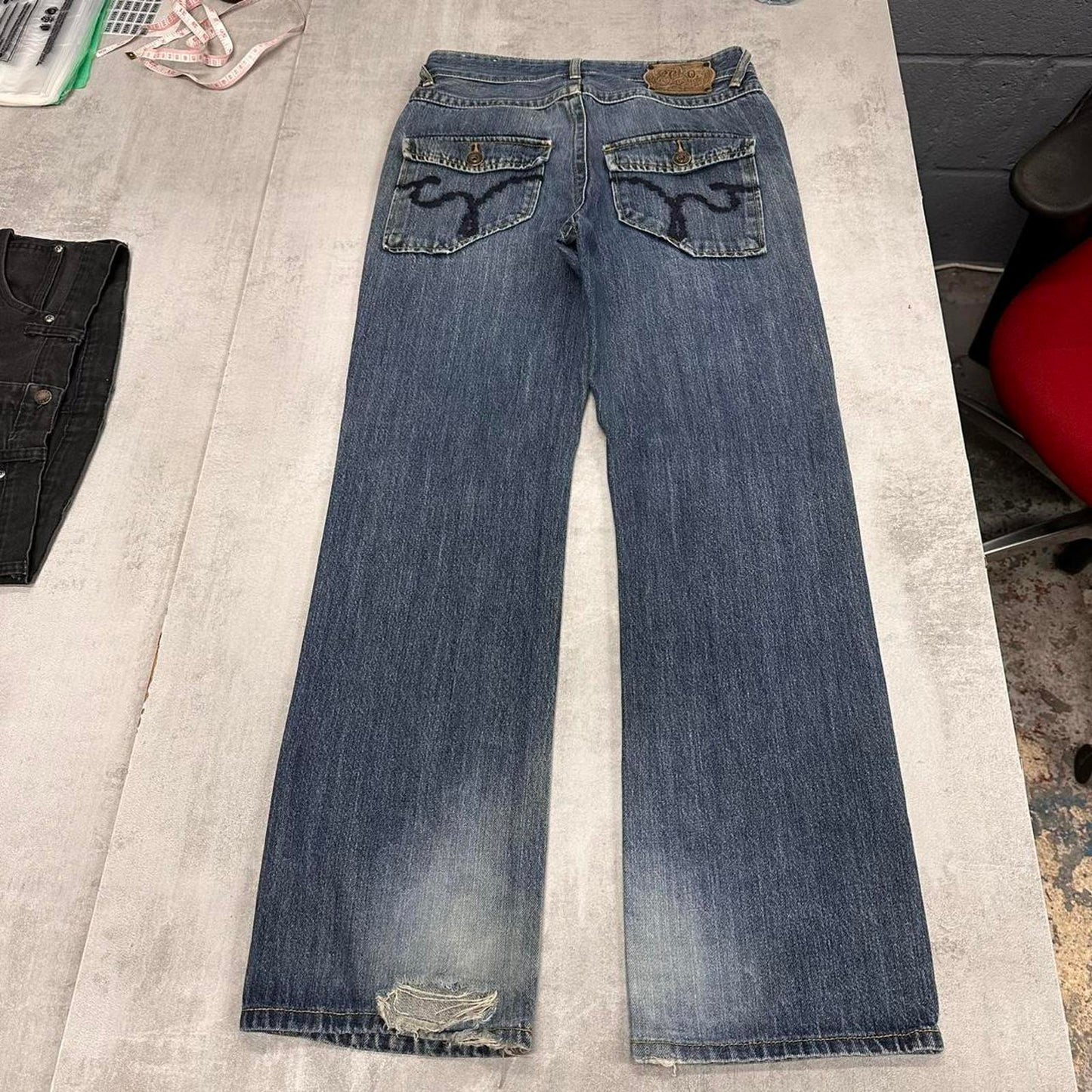 Blue Ecko Unltd jeans W30L31 90s style hip hop trousers rear pocket designs