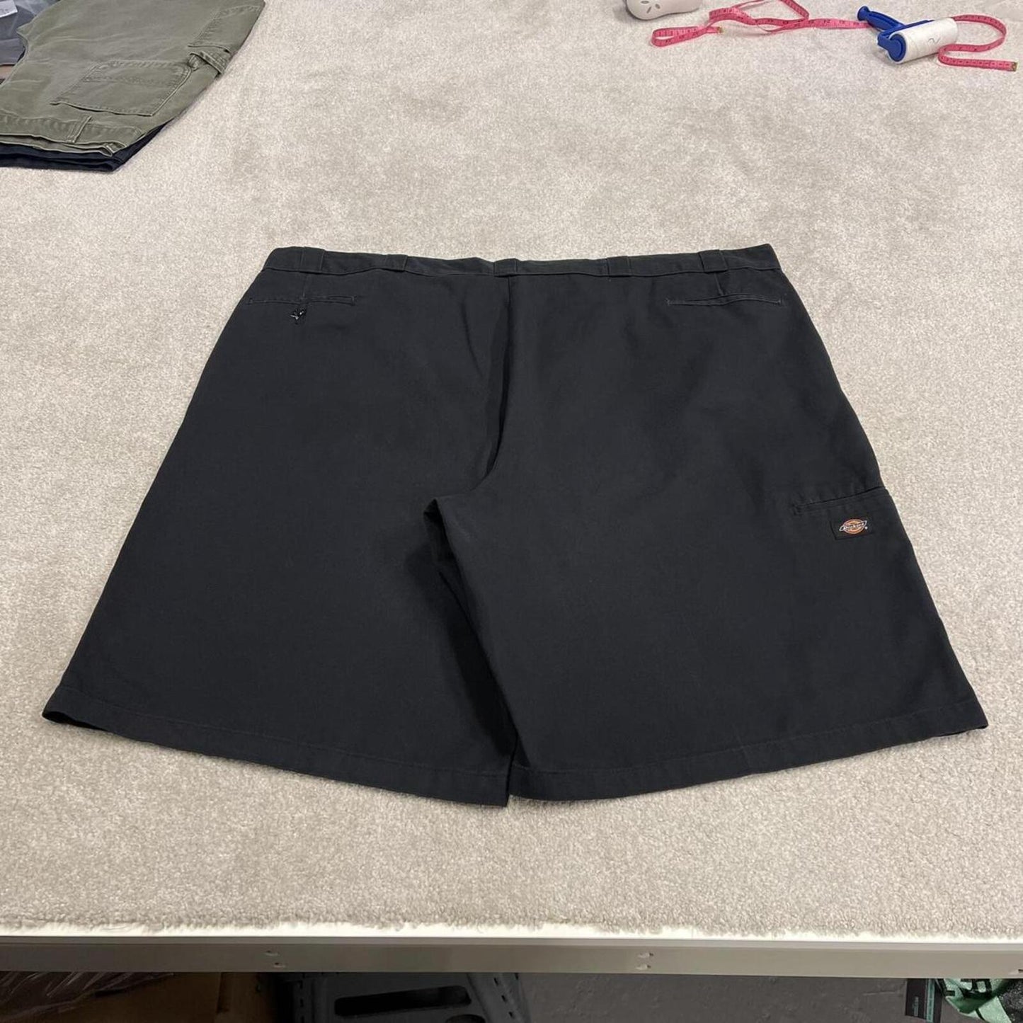 Dickies extra baggy carpenter shorts black Chino style skater shorts long wide leg festival
