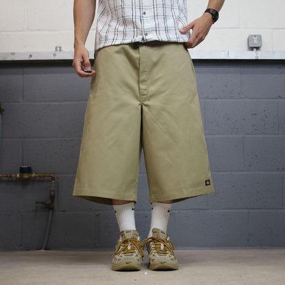 Dickies extra baggy chino shorts carpenter khaki Skater / surf style shorts long wide leg summer