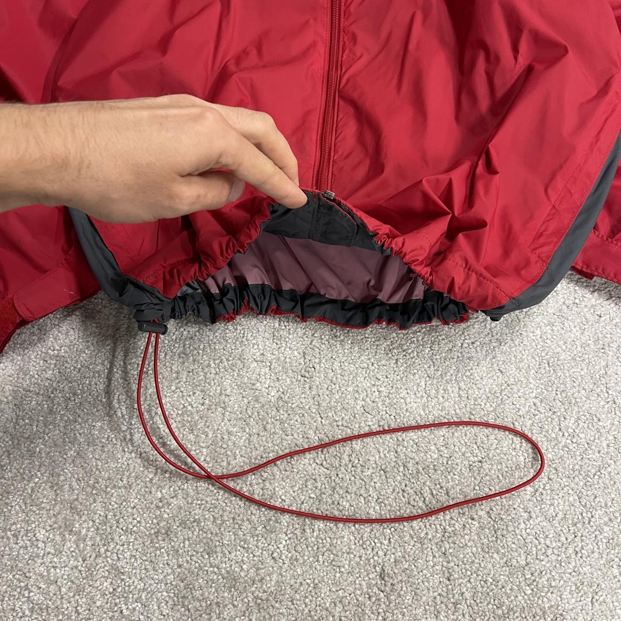 Columbia technical windbreaker jacket packable red grey two tone lightweight packable coat y2k