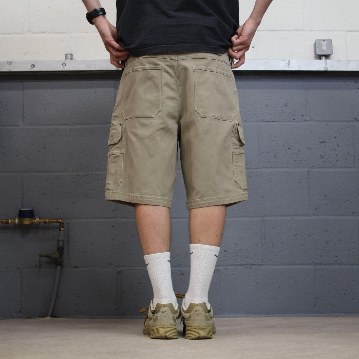 Duluth cargo shorts canvas carpenter Khaki beige Loose canvas skater style summer work shorts