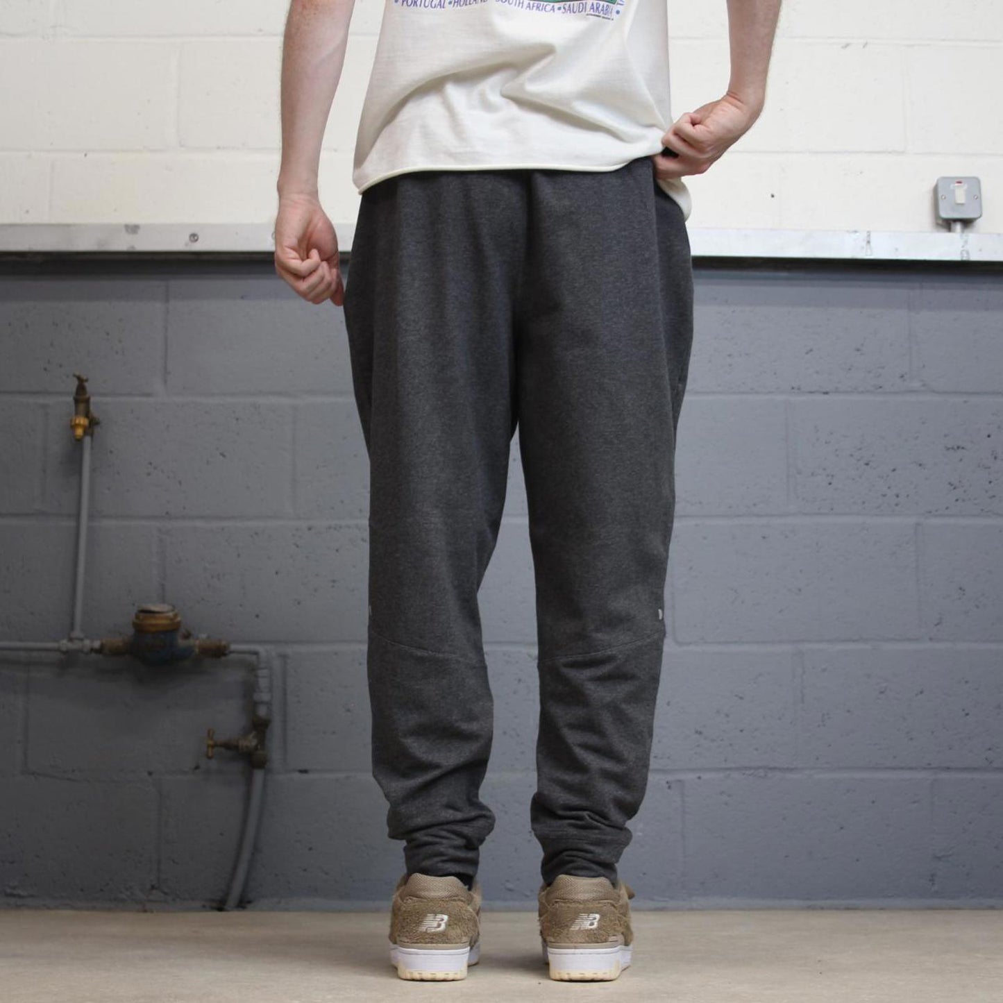 Y2k Grey Reebok joggers XL gym comfy sweatpants print logo