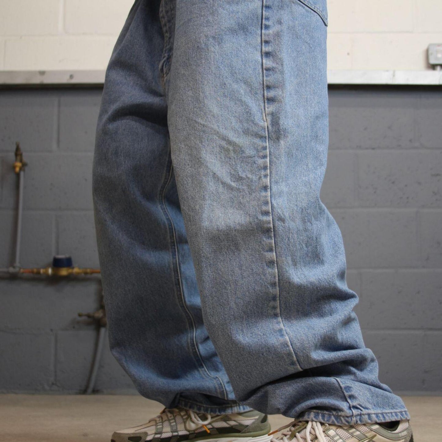 Carhartt baggy work jeans relaxed blue Loose thick 100% cotton denim skate style work pants