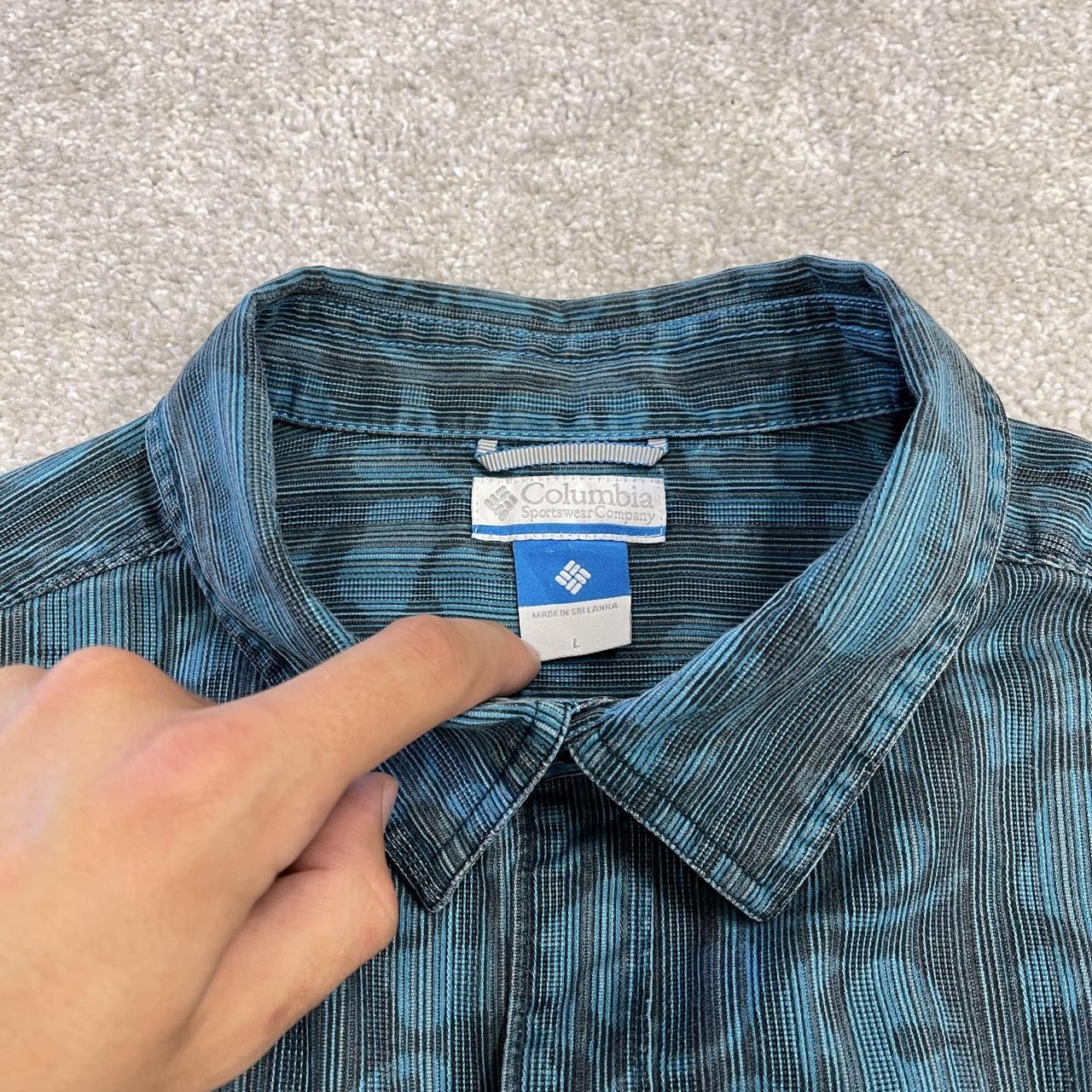 Columbia funky corduroy short sleeve shirt blue Y2K patterned festival surf style summer shirt