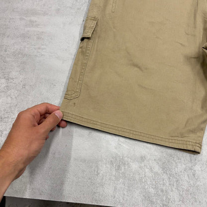 Baggy Wrangler cargo shorts W36