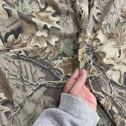 Vintage camo cargo pants combat khaki Loose leg floaty tree camouflage Y2K style trousers