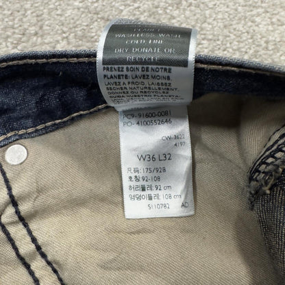 Baggy Levi’s carpenter jeans Y2K blue denim Levi’s loose leg 2000s style cargo pants
