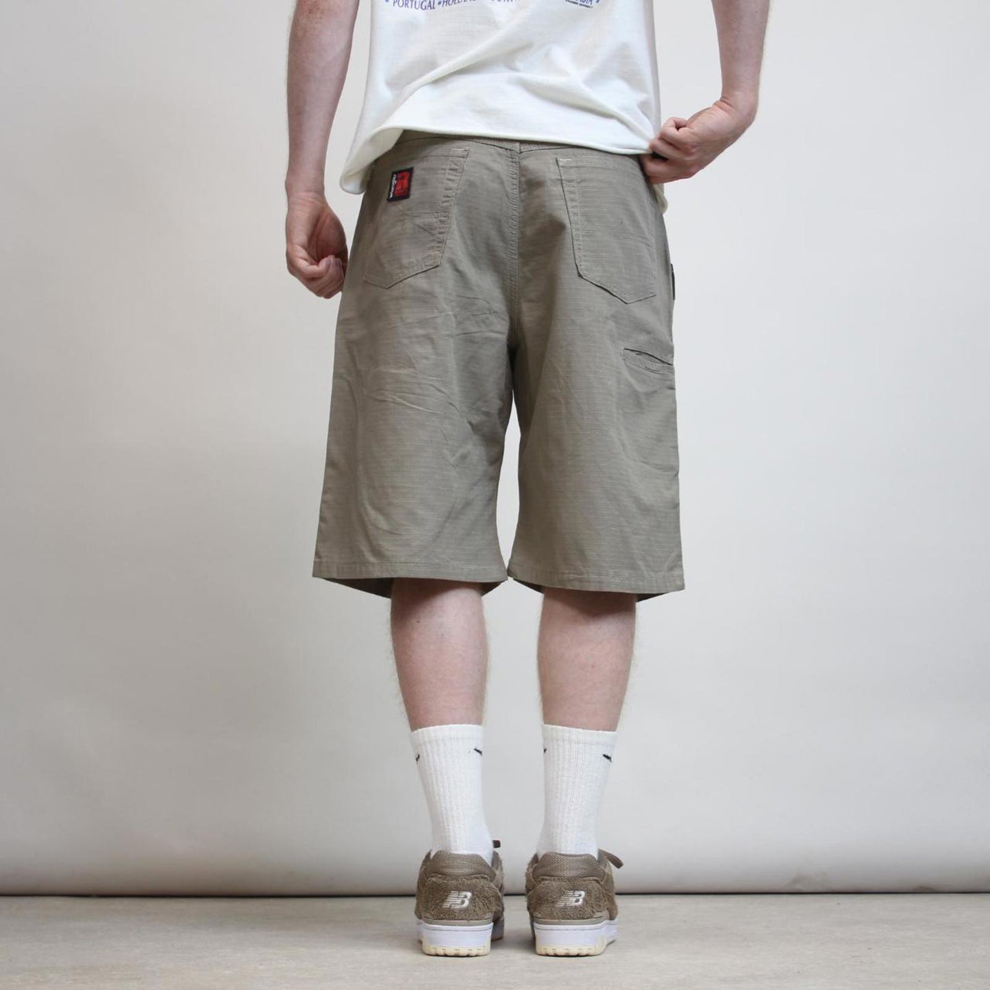 Mens baggy Wrangler carpenter Shorts W35