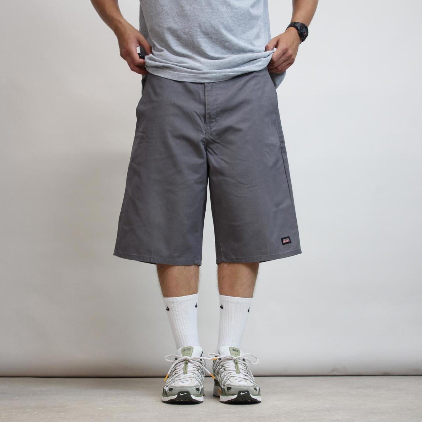 Baggy Dickies carpenter shorts W40